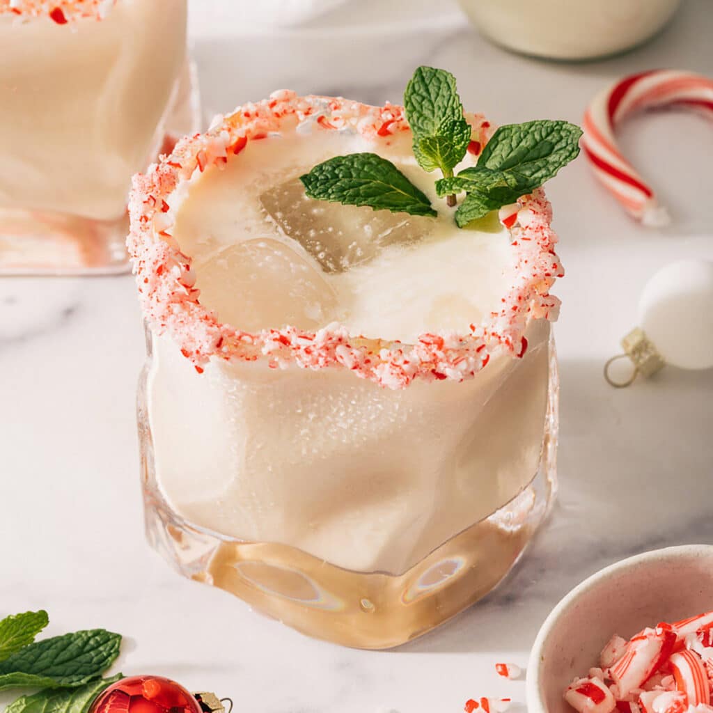 Peppermint White Russian Cocktail