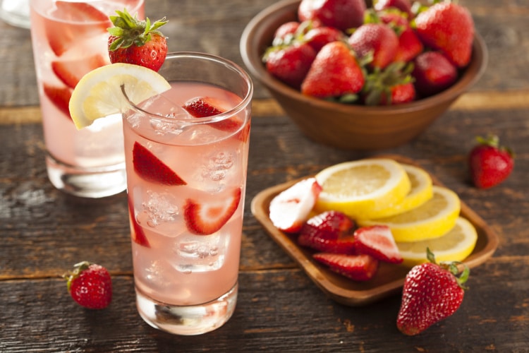 Tito’s Strawberry Lemonade